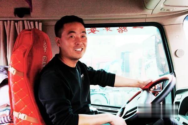 东风商用车 牵引车