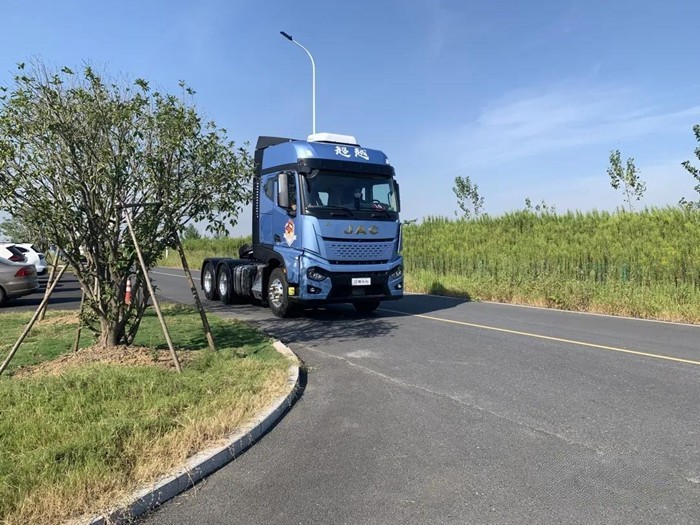 江淮超越Q7