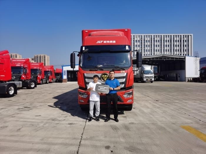 引领高端中卡不断向前 欧航R pro自动挡中卡2.0闪耀信赖舞台!