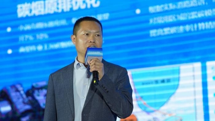 作为高端中轻卡行业领导者,欧航欧马可持续推动科技创新及先行科技应用,并立足专用车作业场景、作业工况的需求,践行“行业深度定制”的理念,不仅实现产品性能与运营价值的不断跃升,更构建了全新的专用车产品解决方案。