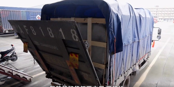 混动1号·骏铃聚宝盆城内城际畅通无忧,为成都涂老板创造更多价值!