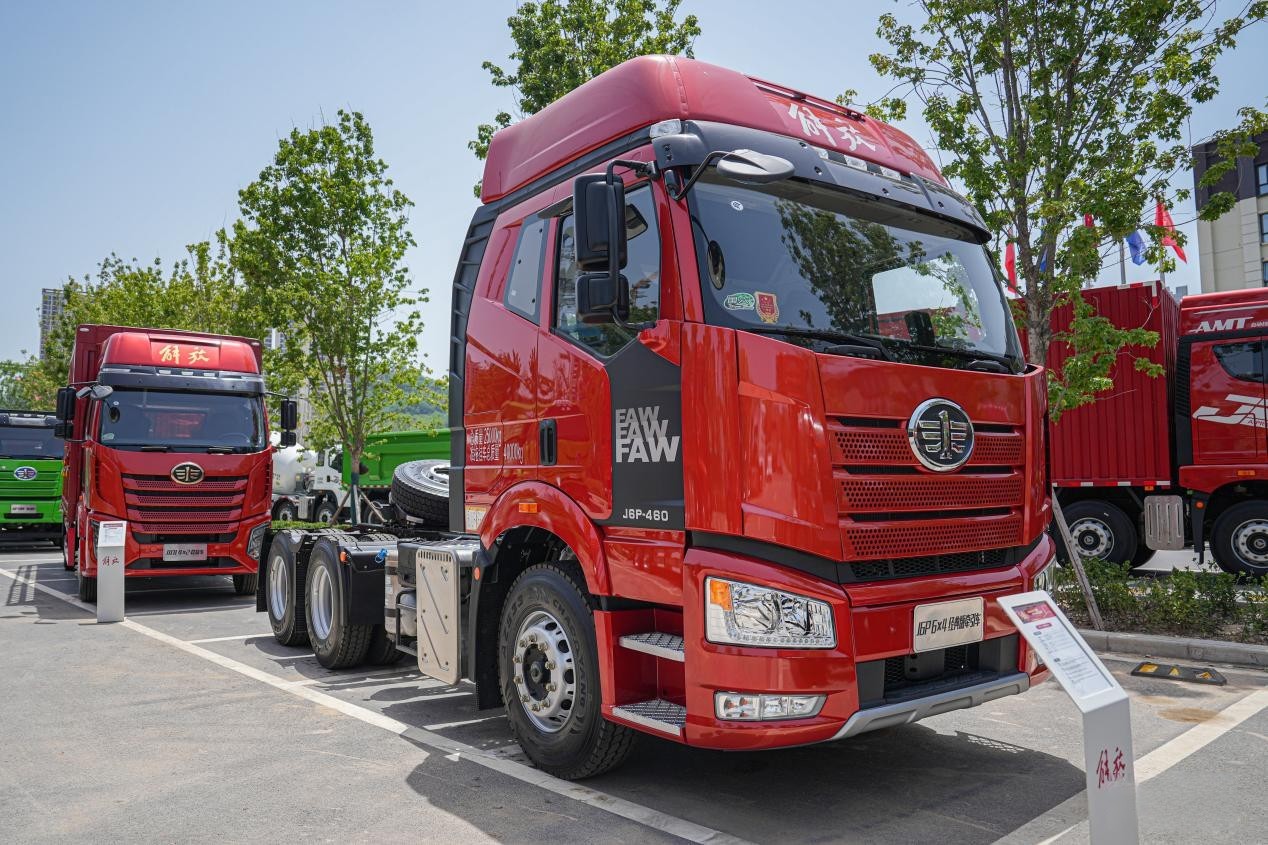 自重仅7.7吨!一汽解放打造降本增效全新势力,这款车有何硬实力?