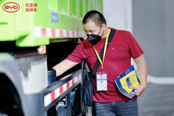 新品解析,科技赋能 比亚迪商用车闪耀2023北京道展