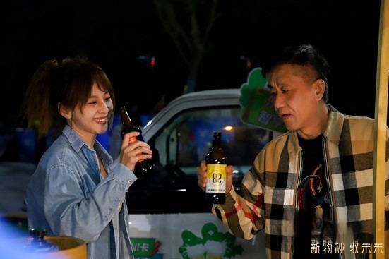 年轻人的新座驾,北汽雷驰新能源MINI卡,可自驾可摆摊