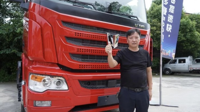 联合C9登陆贵州 收获订单60台!卡二代白领计划收获用户点赞