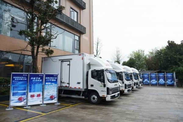 江淮1卡超级会员日:促汽车消费出实招,好产品自热销