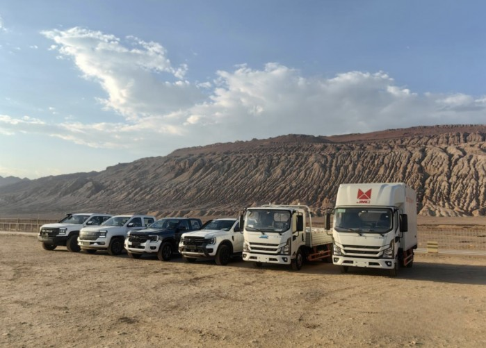 高温下的极致:江铃乐行新能源旗下产品无惧“烤”验,实力尽显