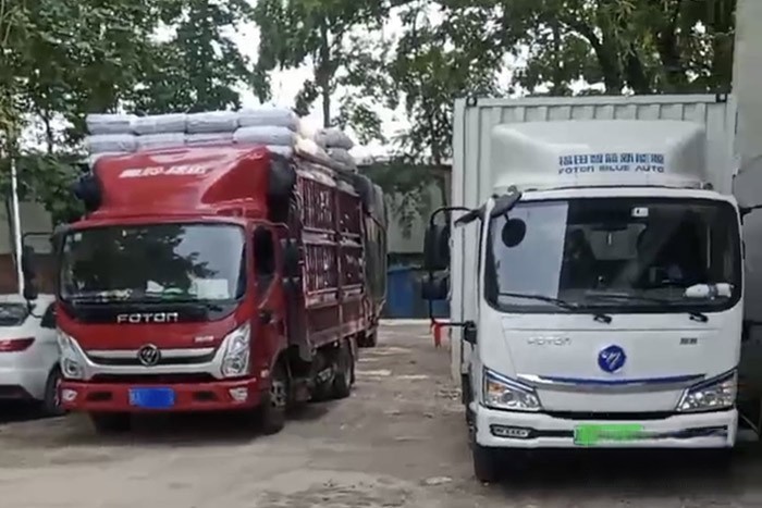多年运营过程中,奥铃捷运一直表现良好,“故障少,油耗低,出勤率很高,给我们带来很大收益,让我们家的生意越做越好”,曾先生对奥铃捷运有着很高的评价。