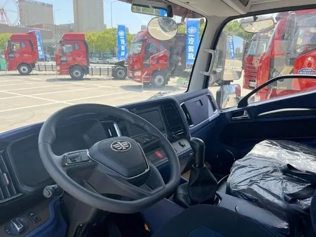 轻卡市场的“爆款”,一汽解放虎6G凭啥吸引年轻人?