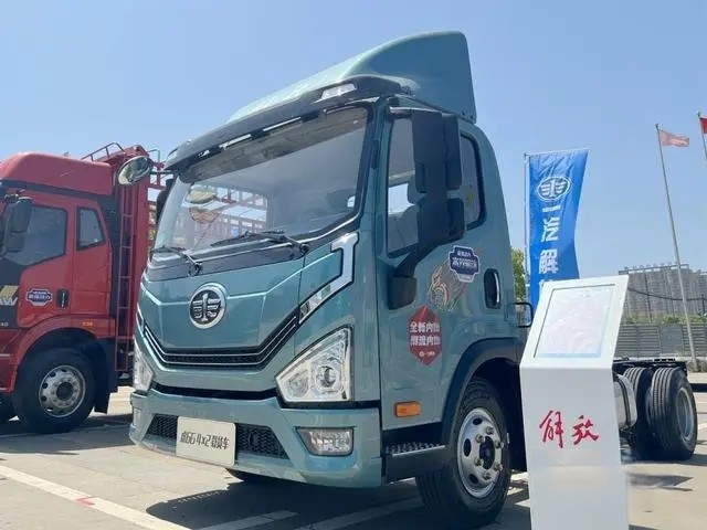 轻卡市场的“爆款”,一汽解放虎6G凭啥吸引年轻人?