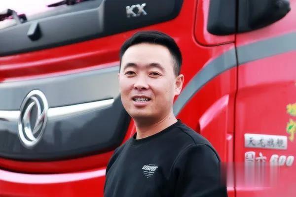 东风商用车 牵引车