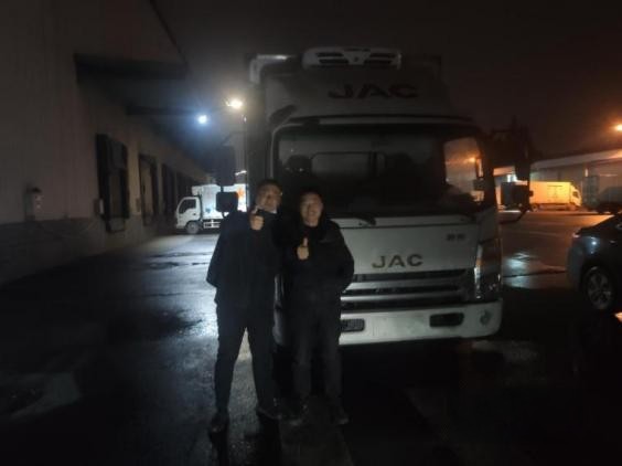 择一车“白首”武汉王总终遇帅铃圆梦中长途城际冷链物流!